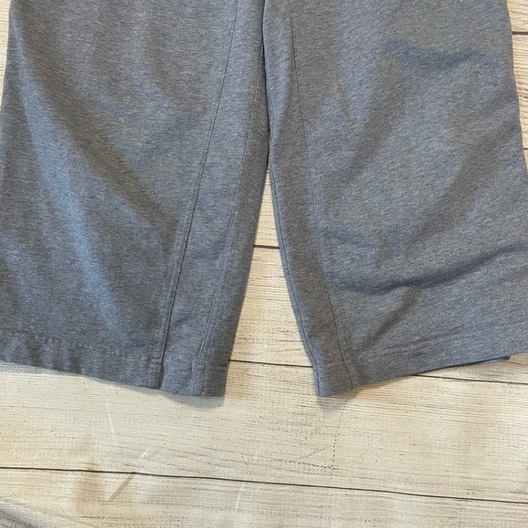 Athleta Farallon Heathered Wide Crop - Picture 5 of 10